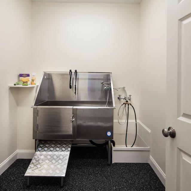 Heritage at Bedford Springs - Pet Wash Area