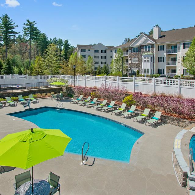 Heritage at Bedford Springs - Swimming pool